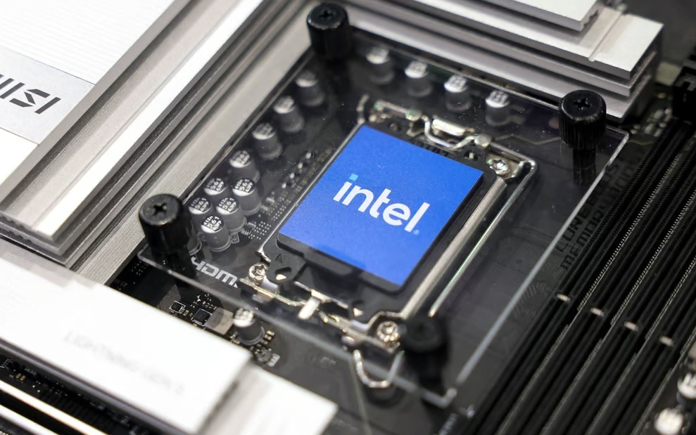 China's Cybersecurity Group Calls for Review of Intel Chips Amid Security Concerns