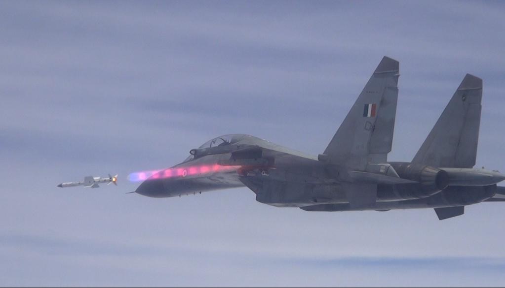 India Proposes Astra Mk1 Missile Integration for Vietnam’s Su-27 and Su-30 Jets to Strengthen Defence Ties