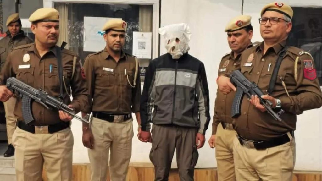 Lashkar Terrorist Arrested From Delhi Railway Station in J&K Kupwara District