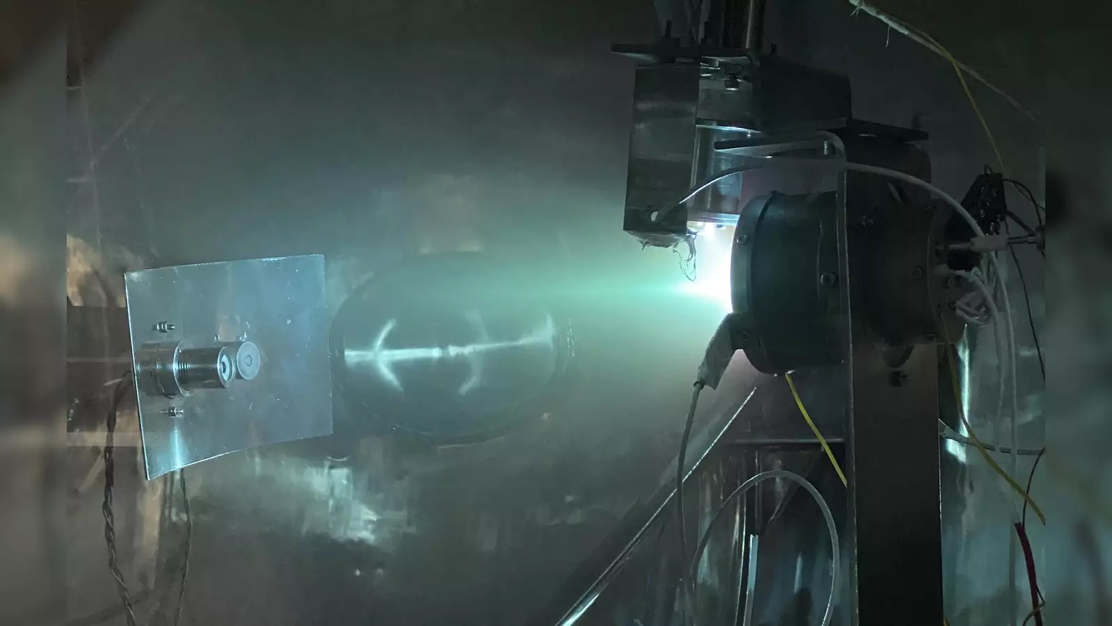 Bellatrix Aerospace Introduces Water-Powered Plasma Thrusters for Propel Heavy Satellite in Orbit