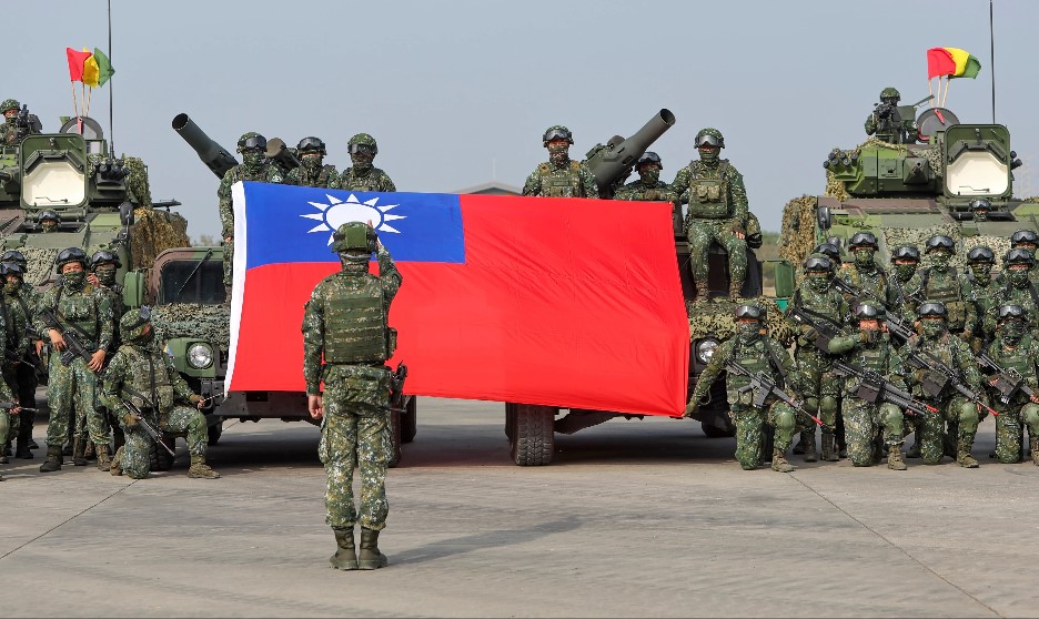 Taiwan Vows to Boost Military Spending in Response to China Threat, Rebukes Trump's 'Payment' Demand