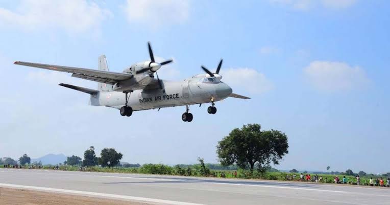 Indian Air Force Conducts Emergency Landing Trials on New Facility in Anantnag, South Kashmir