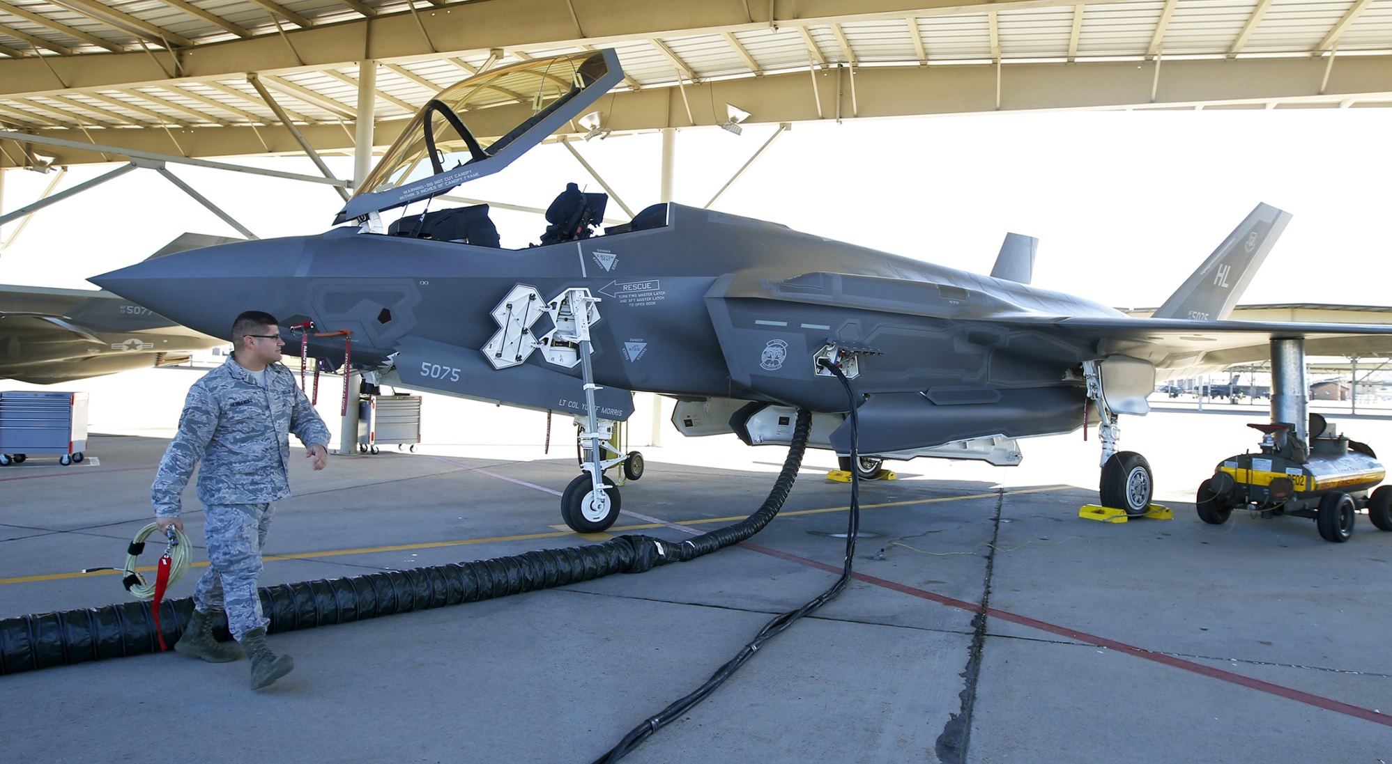 Newest F-35s Stalled by Slow Production of Key Parts