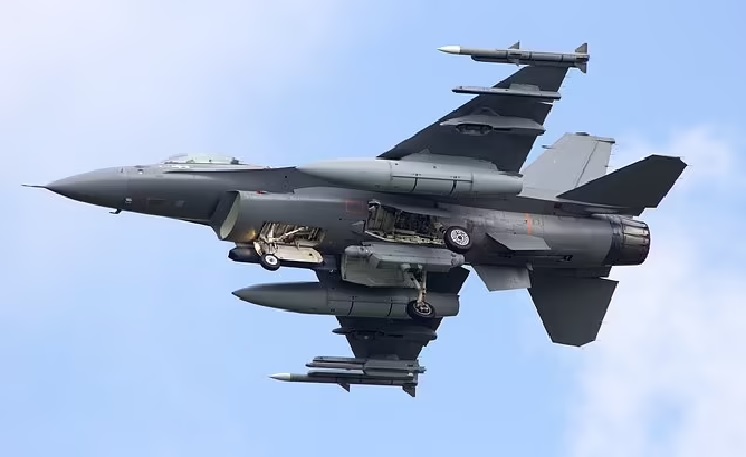 Ukrainian Official Questions Relevance of F-16s Against Russian Forces Amid Ongoing Conflict