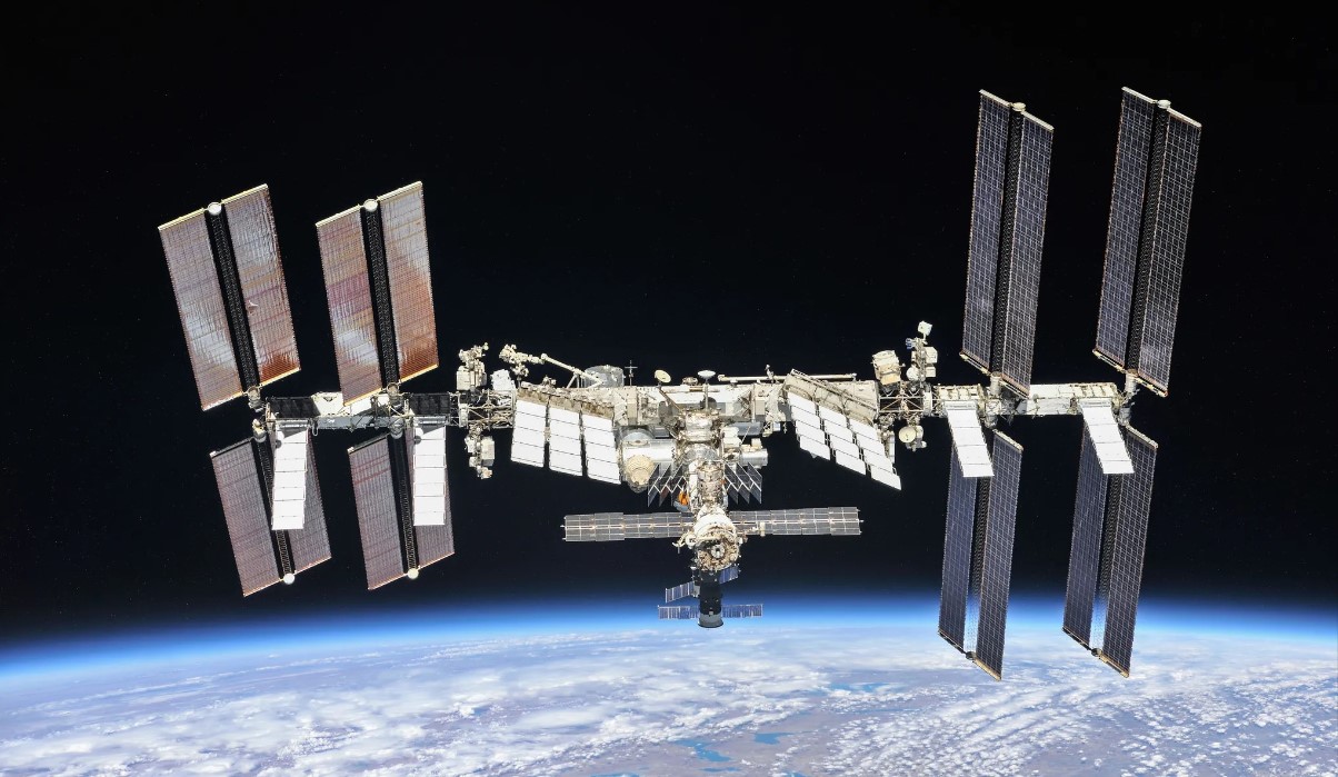 The Evolution of Low-Earth Orbit: A Transition from the International Space Station to Private Laboratories