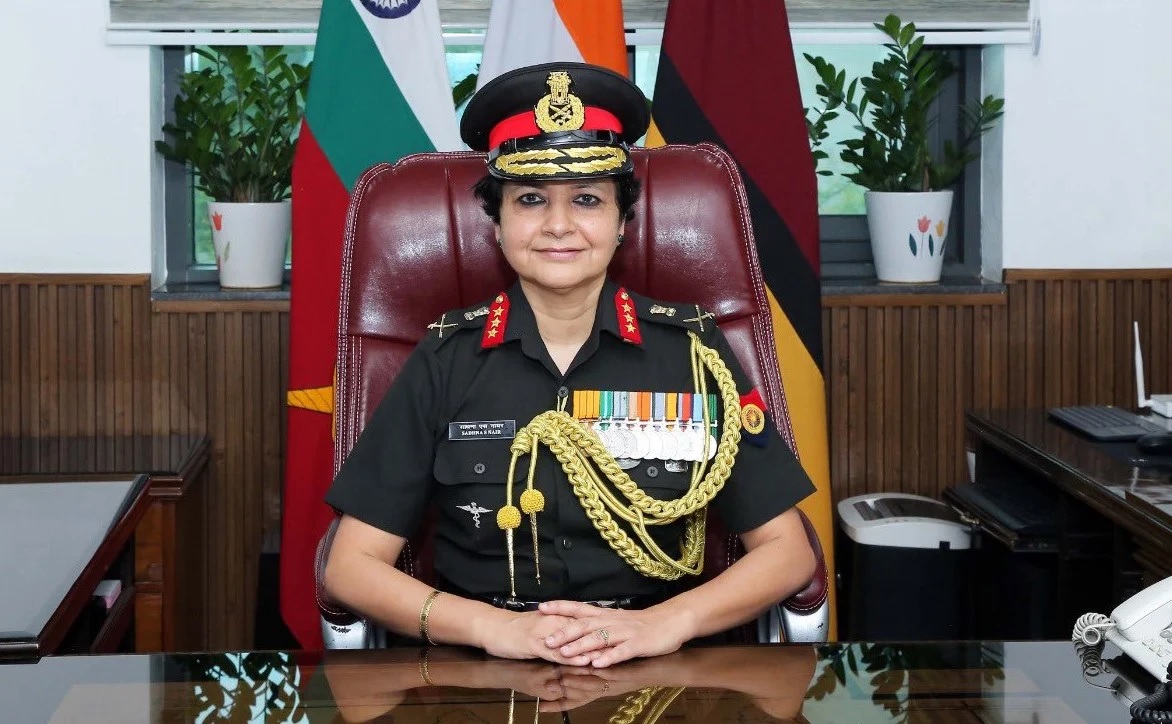  Lt Gen Sadhna Nair Makes History as First Woman Director General of Indian Army's Medical Services