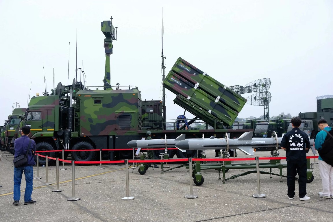 Vietnam Unveils VCS-01 Coastal Defense System: A Indigenous Missile Technology