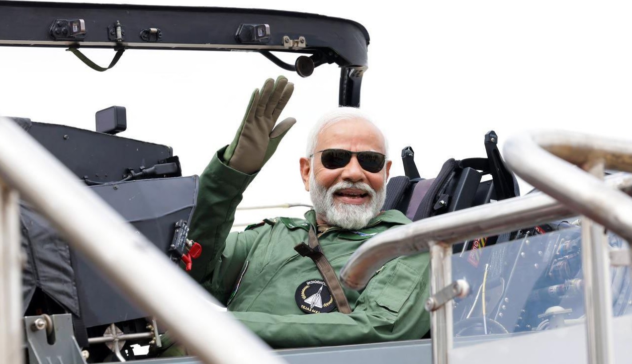 "Sense Of Pride": PM Modi After Flying On Tejas Fighter Jet In Bengaluru