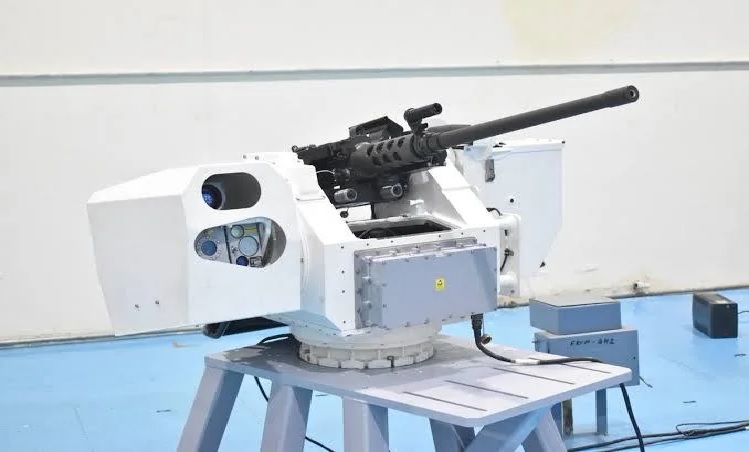 MoD signs contract worth Rs.1752 Cr with AWEIL for 463 Stabilised Remote Control Guns for Indian Navy & ICG