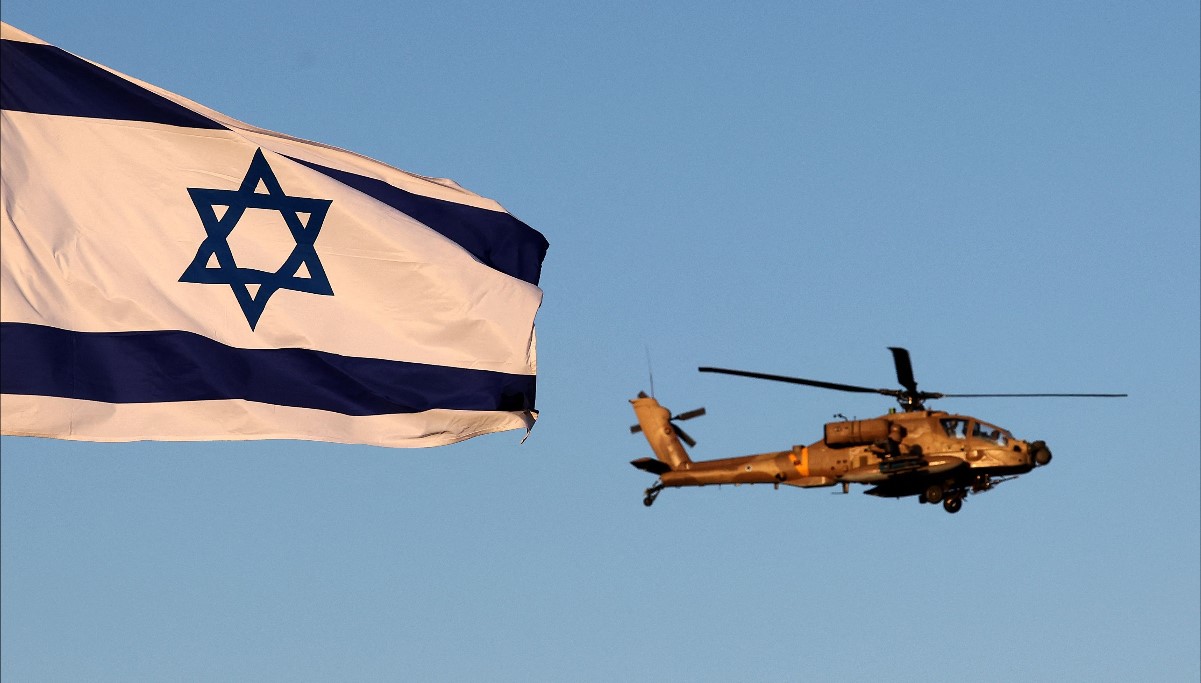 US Warms to Israel’s Apache Helicopter Request After Initial Denial