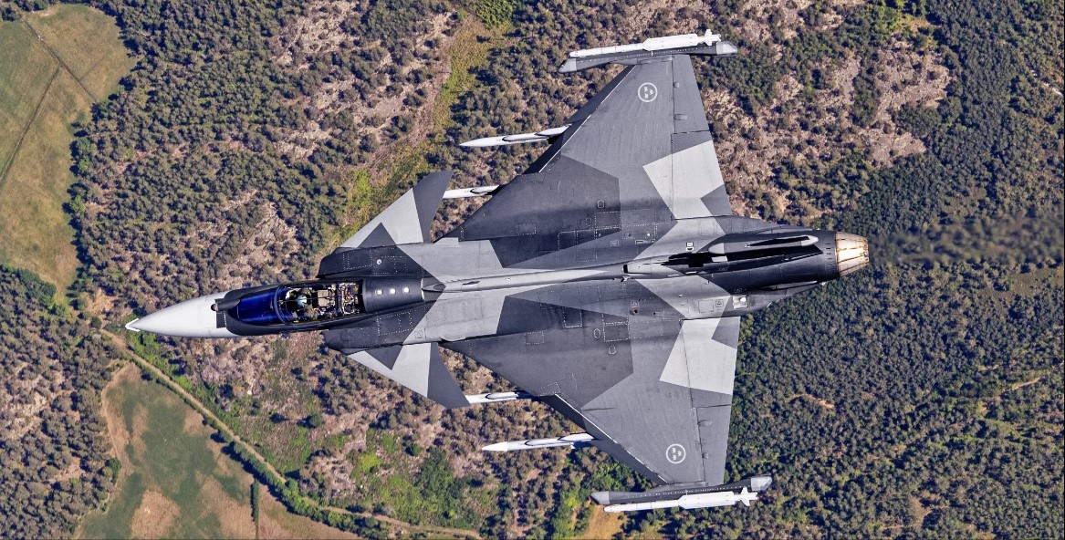 Saab's Bold Gripen E/F Jet Offer: 3-Year Delivery and Full Technology Transfer for India's $20 Billion MRFA Deal