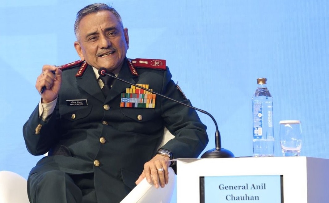 CDS General Anil Chauhan's Address to Agniveers Emphasizes Leadership and Innovation in Modern Warfare