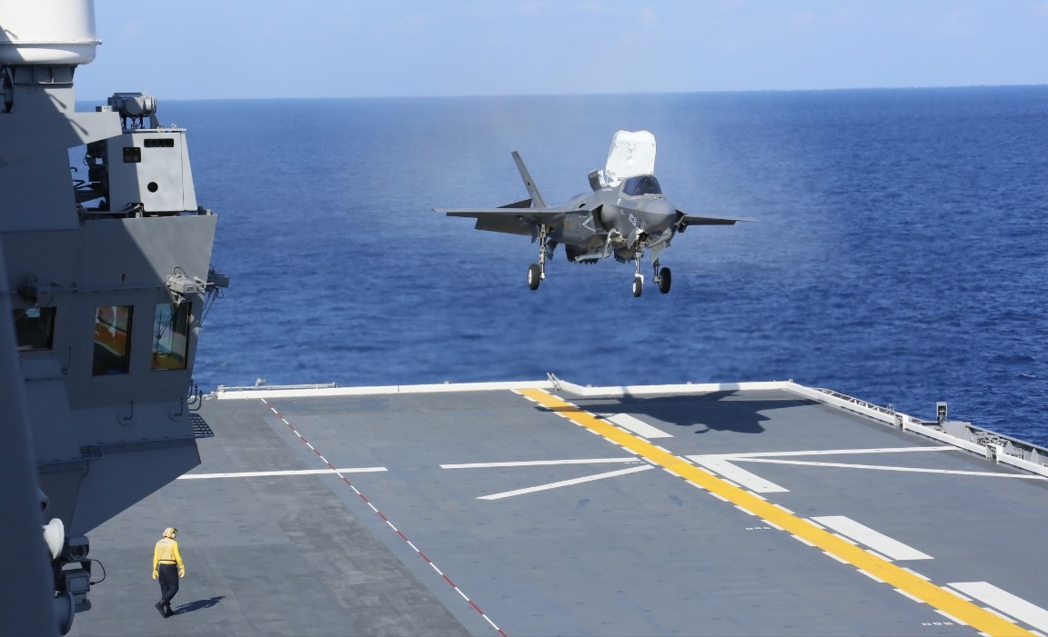 US F-35B Lands on Japan’s Largest Warship, Signaling a New Era for Japanese Naval Aviation