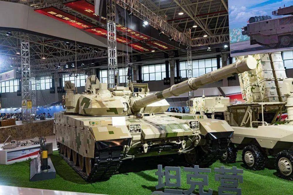 China Unveils the Advanced VT-4A1 Tank with Cutting-Edge Anti-Drone Capabilities at Zhuhai Aviation Exhibition