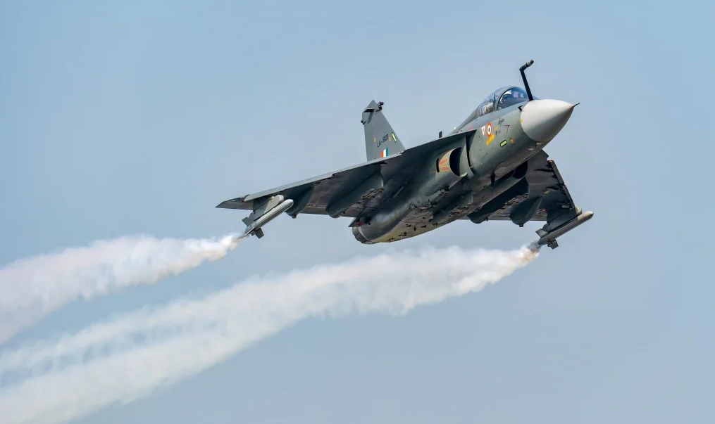  Indian Ministry of Defence Urges HAL for Timely Delivery of 18 Tejas Mark-1A Fighter Jets