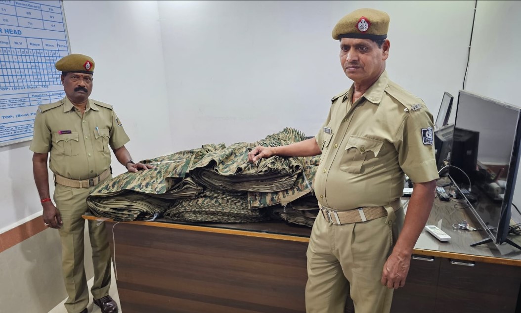 488 Meters Fake Army Combat Uniforms Seized in Odisha ,Security Threat Exposed