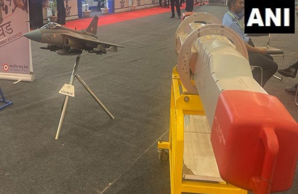 Indian Air Force to Develop Indigenous Jammer Pod for LCA Mark 1A  Aircraft