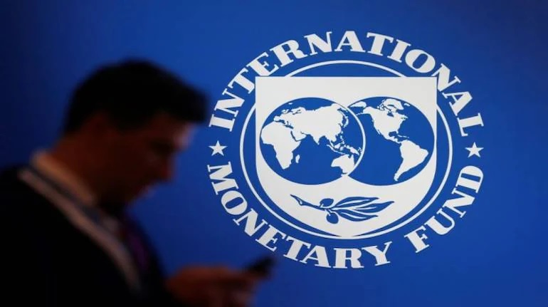 IMF Approves $700 Million Loan For Pakistan