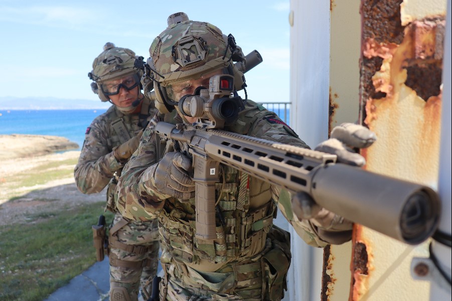 UK Royal Marines Adopt Sig Sauer MCX Rifles for Elite Commando Operations