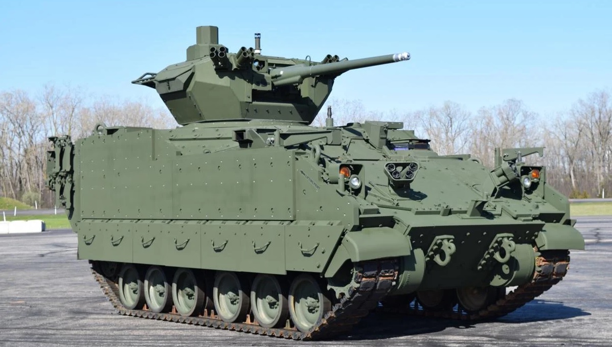 BAE Systems Unveils Versatile Fourth AMPV Prototype at Eurosatory