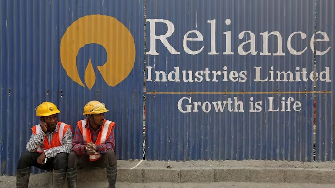 Reliance Industries Signs One-Year Oil Deal with Russia’s Rosneft in Roubles