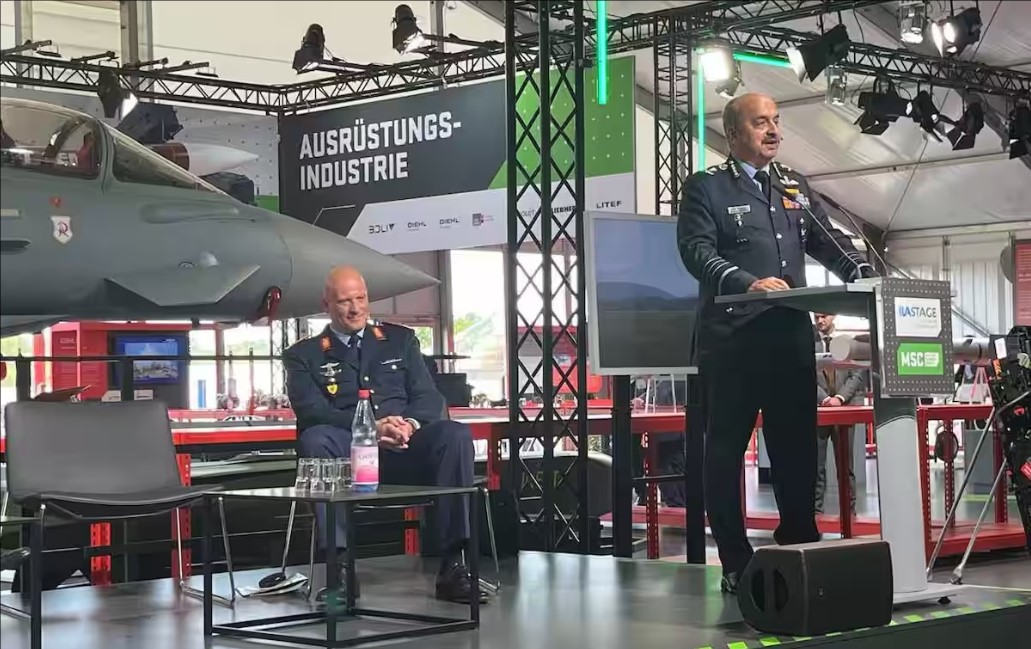 IAF Chief Flies Sortie in Eurofighter Aircraft at German Airbase, Potential Impact on MRFA 2 Deal