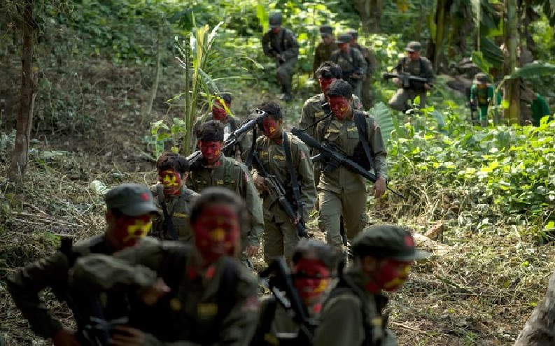 Clash Kills Philippine Soldier, Six Rebels Ahead of Talks