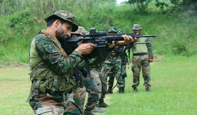 Indian Para SF Plan to Replacing M4 with IWI ARAD Assault Rifle